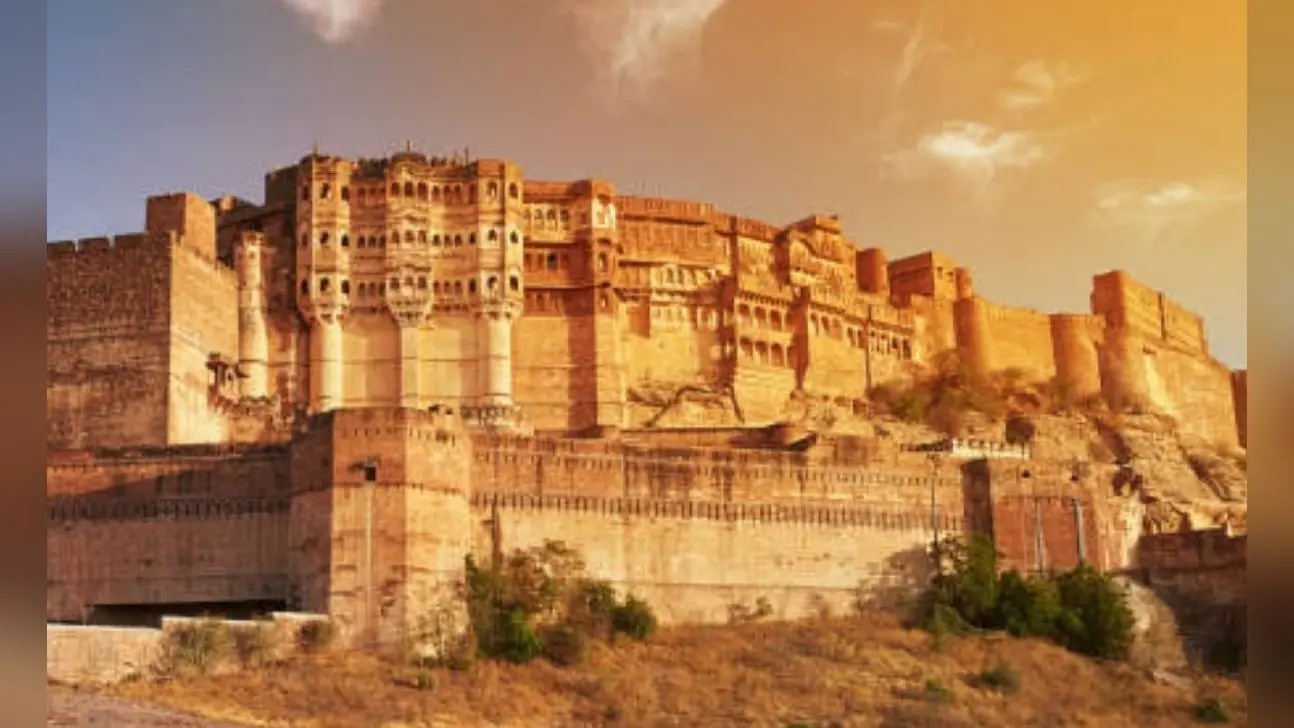 Rajasthan Tourism: क्यों खास है जोधपुर का खूबसूरत मेहरानगढ़ किला, जानिए विशेषता