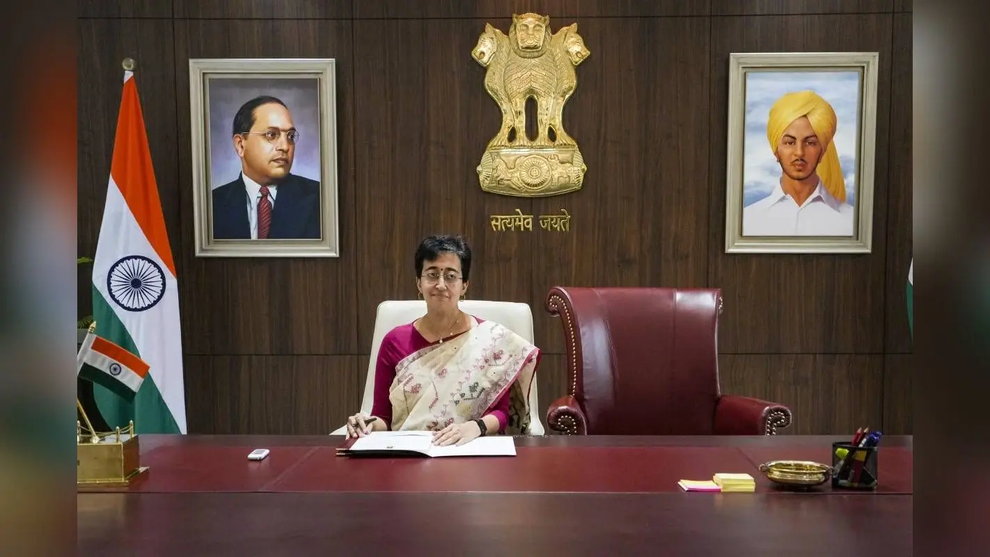 Mukhyamantri Mahila Samman Yojana: 18 साल से ऊपर की सभी महिलाओं को दिल्ली सरकार देगी 1000 रुपये, इन्हें नहीं मिलेगा योजना का लाभ