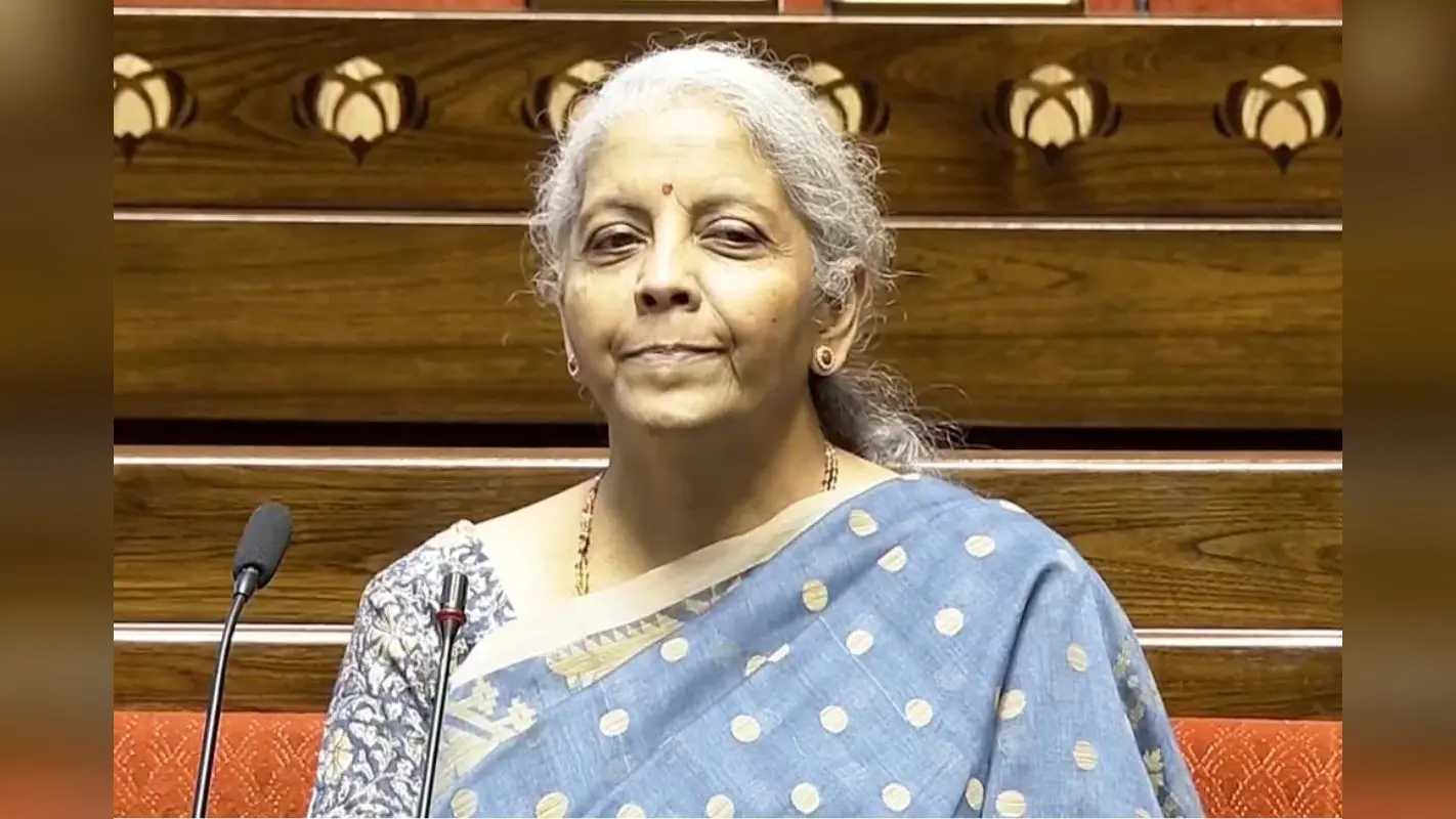 बेंगलुरु की अदालत ने वित्तमंत्री निर्मला सीतारमण के खिलाफ जबरन वसूली के आरोप में FIR दर्ज करने का दिया आदेश