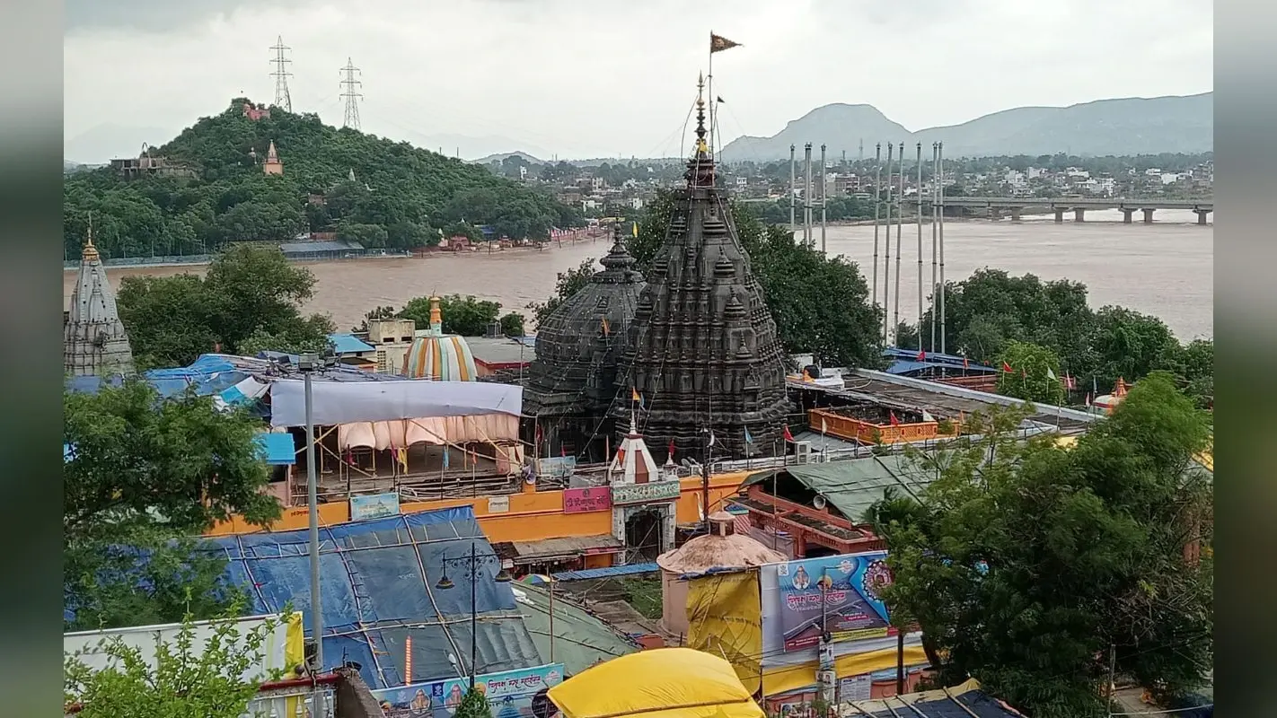 आज से विष्णु नगरी में पितरों के प्रति दिखेगी अटूट आस्था, तीर्थयात्रियों को उपहार स्वरूप मिलेगा गंगाजल