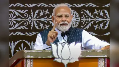 PM Modi in Doda: पीएम नरेंद्र मोदी ने कहा- जम्मू-कश्मीर का चुनाव तीन खानदान और युवाओं के बीच