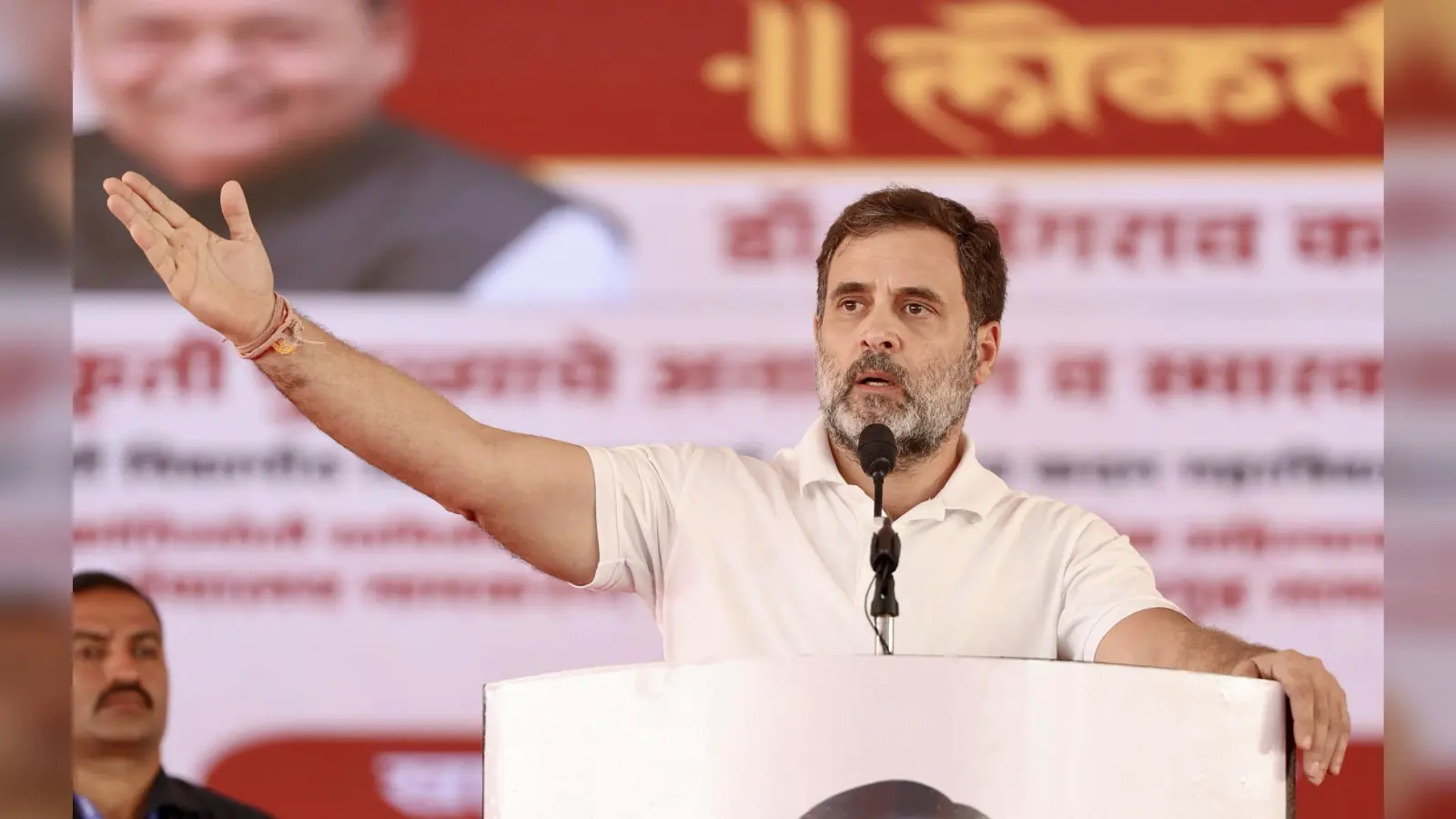 पीएम मोदी पर राहुल गांधी का बड़ा हमला, कहा- ‘कुछ चुनिंदा लोगों का विकास चाहती है सरकार’