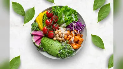 Mixed Boiled Vegetable Salad: वजन घटाने के चक्कर में ना हो जाएं न्यूट्रीशियन में कमी- मिक्स बॉइल वेजिटेबल सलाद रखेगा आपको हेल्दी