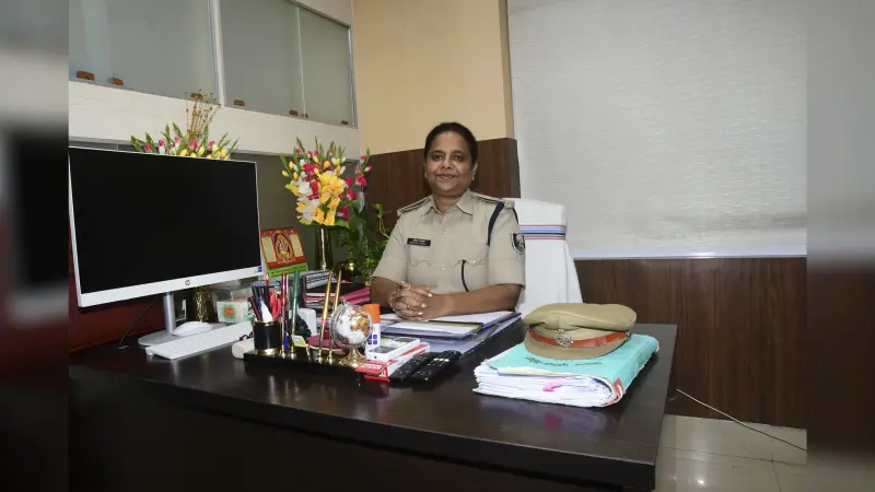 बिहार की पहली महिला पुलिस अधिकारी से डायल 112 तक, जानिए IPS Sheela Irani सफर