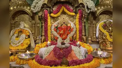 Viral Video: तिरुपति के बाद अब सिद्धिविनायक मंदिर के प्रसाद पर बवाल, प्रसादम में चूहे के बच्चे मिलने का दावा
