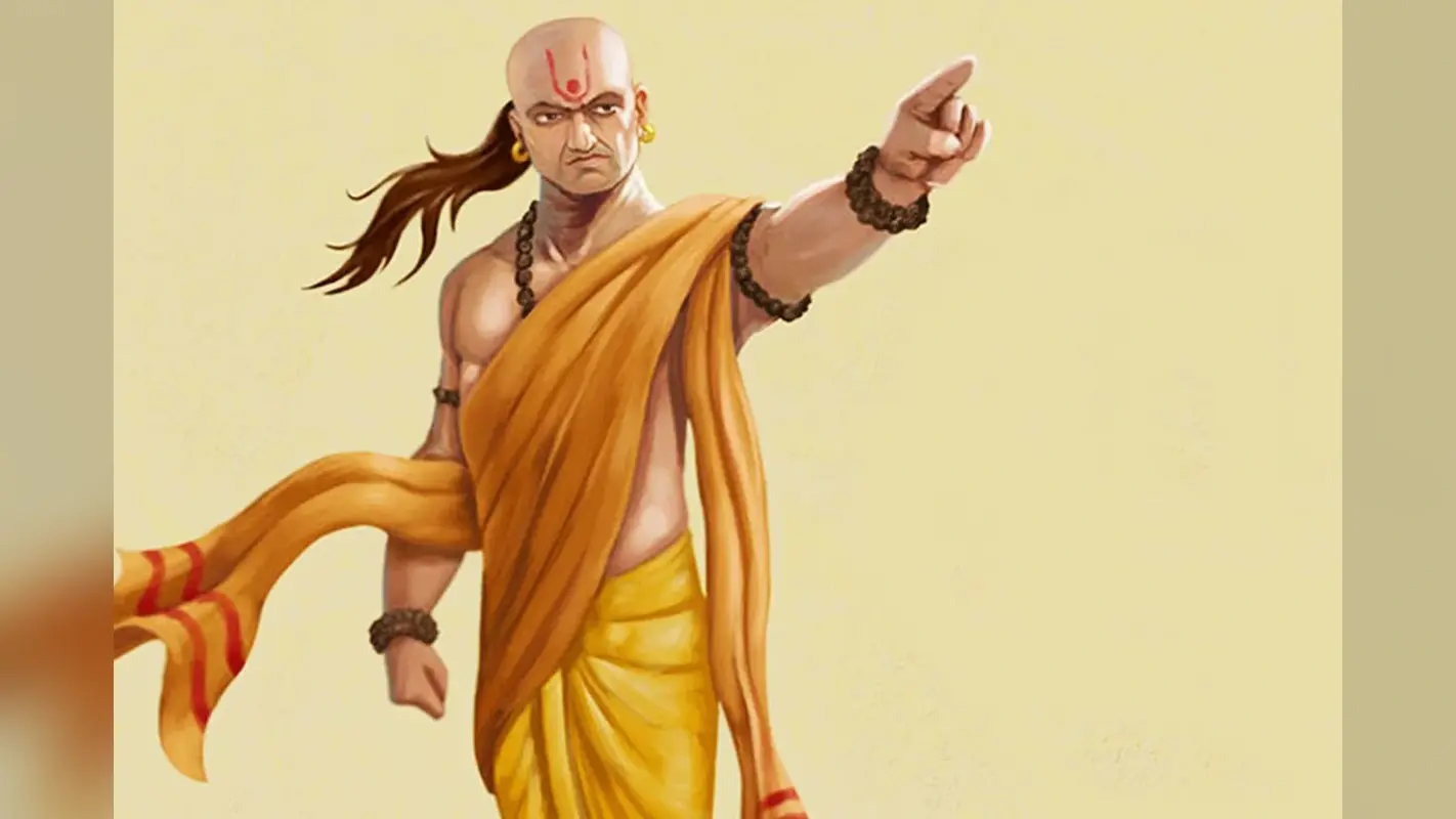 Chanakya Niti: चाणक्य नीति, किन बातों को हमेशा अपने पास ही रखें और क्यों