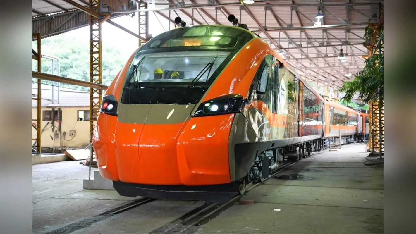 Vande Bharat Express: पीएम मोदी वंदे भारत एक्सप्रेस को ऑनलाइन दिखाएंगे हरी झंडी, बैद्यनाथधाम स्टेशन पर होगा मुख्य कार्यक्रम