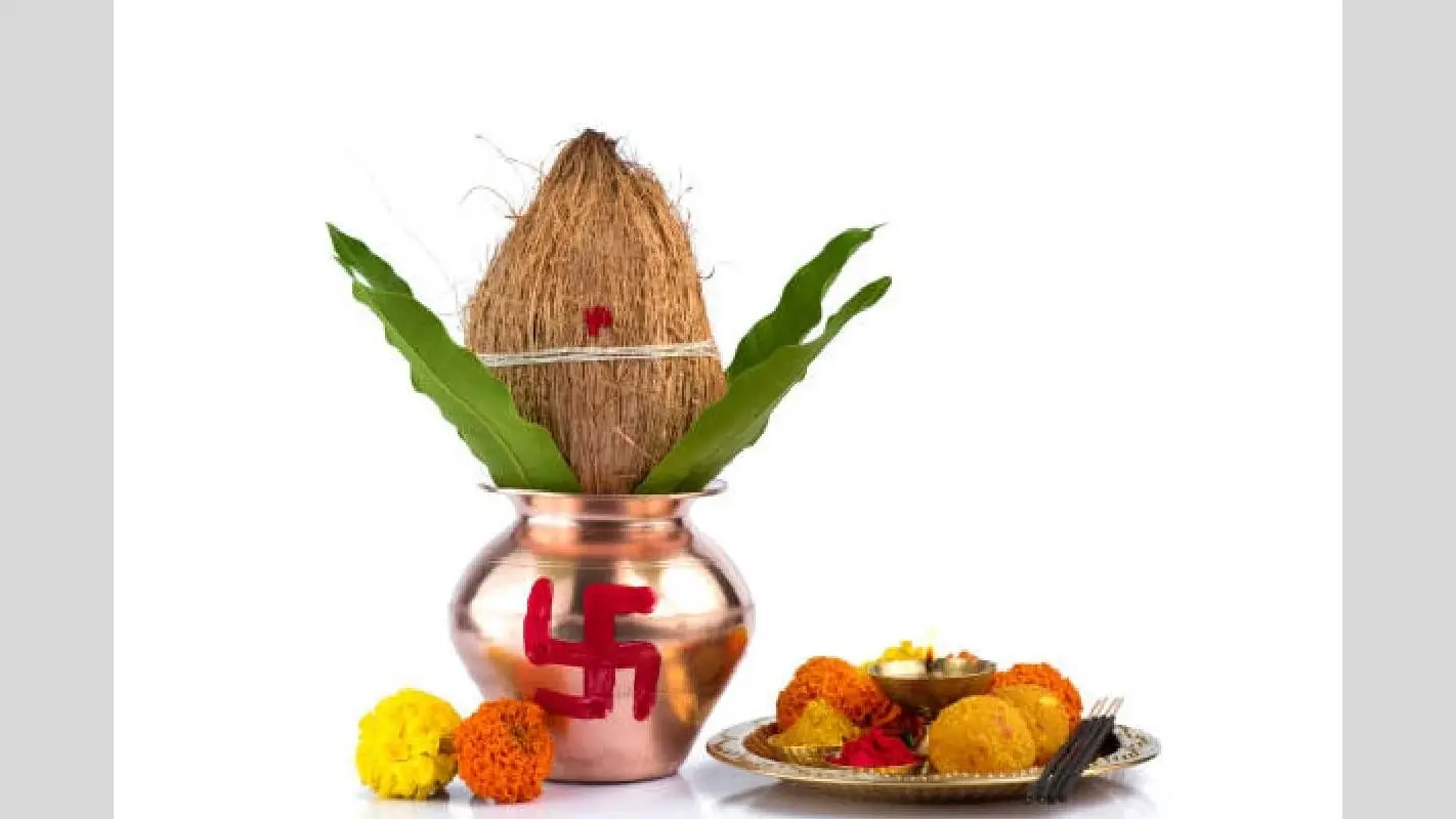Vastu Dosh: क्या है दिशा वास्तु दोष, घर में दिखे ये संकेत तो हो जाएं सावधान