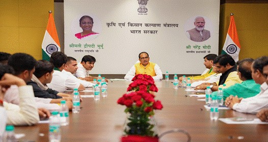 Agriculture: किसानों ने लाभकारी खेती के लिए मॉडल कृषि फार्मिंग के प्रशिक्षण मुहैया कराने को कहा