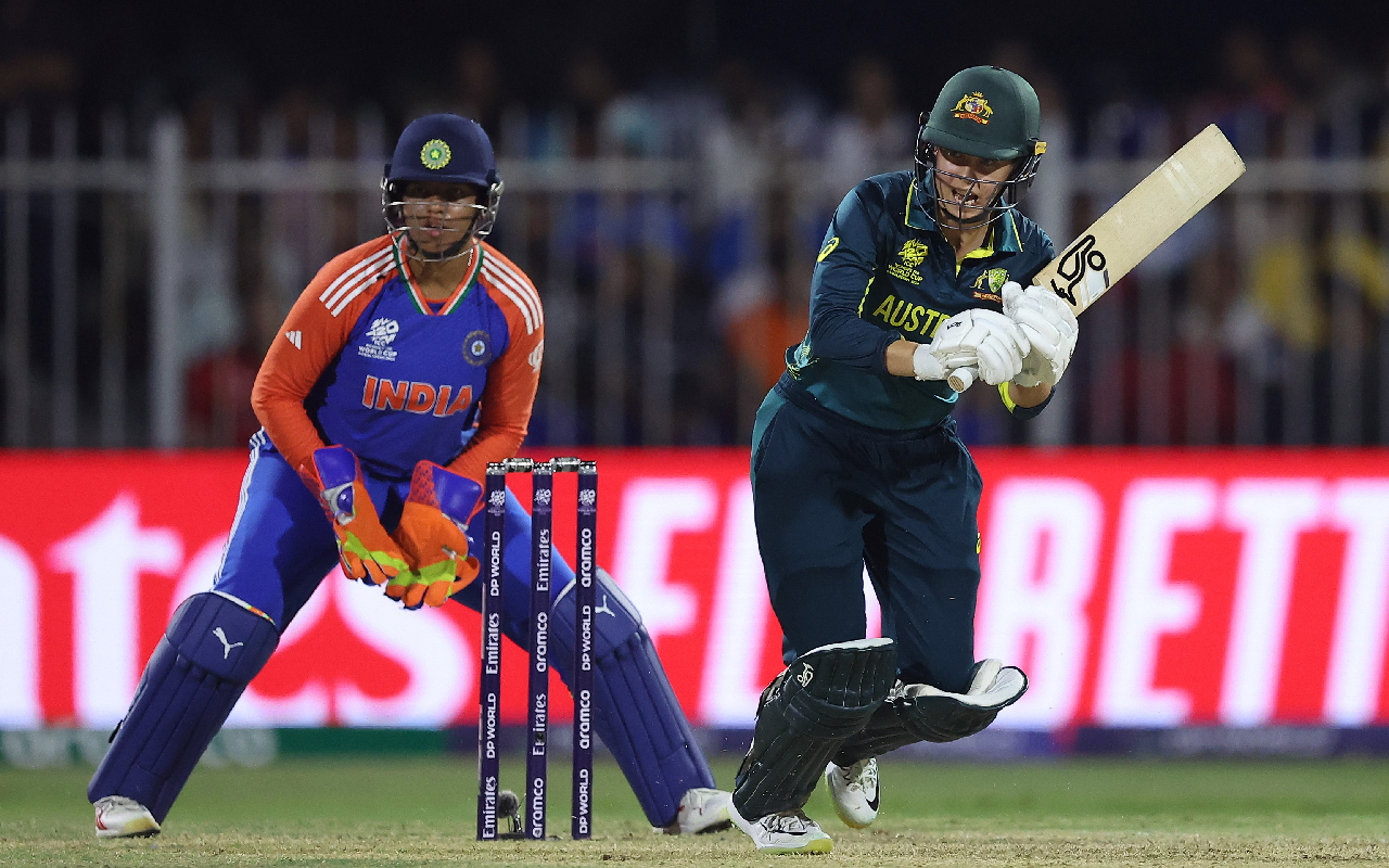 Womens T20 World Cup: भारत की उम्मीदों पर फिरा पानी, हरमनप्रीत का पचासा भी नहीं दिला पाया जीत
