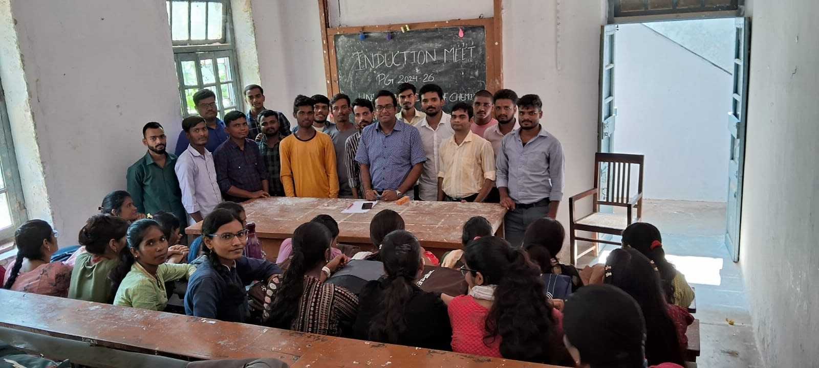 नये छात्र अनुशासित होकर करें ज्ञानार्जन – प्रो. प्रभात कुमार