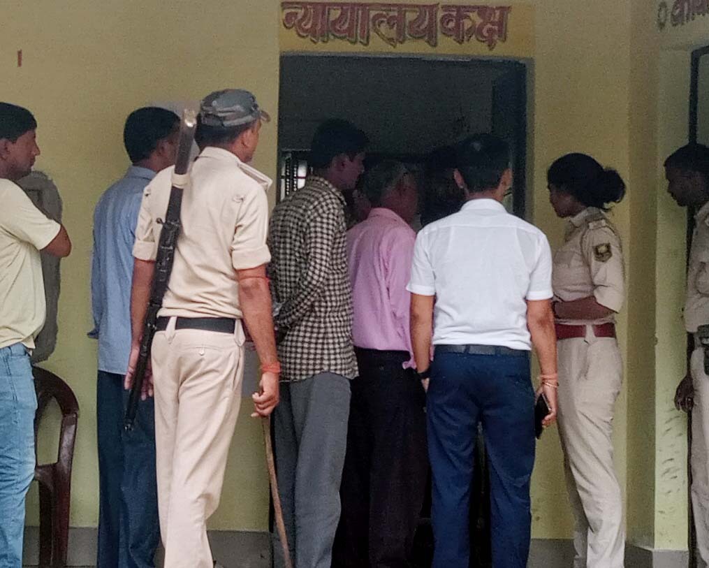 हरदा ग्राम कचहरी का ताला तोड़कर चोरी