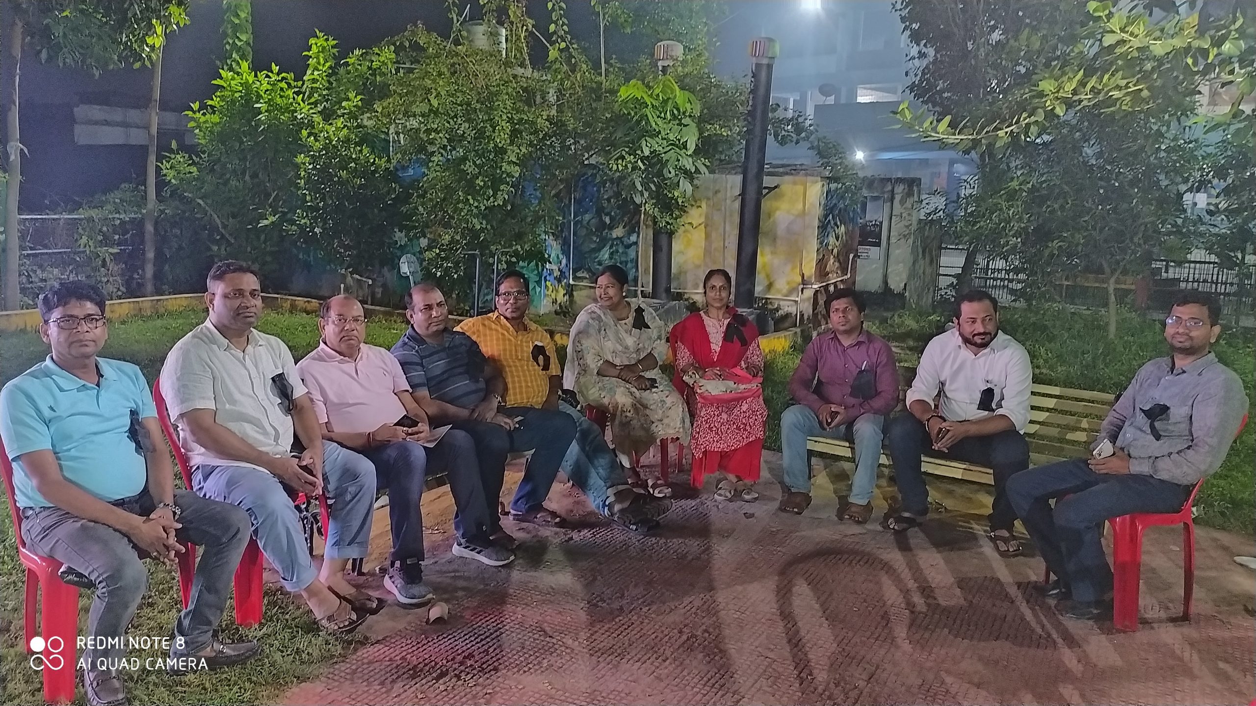 आइएमए के डॉक्टरों ने काला बिल्ला लगा कर किया काम