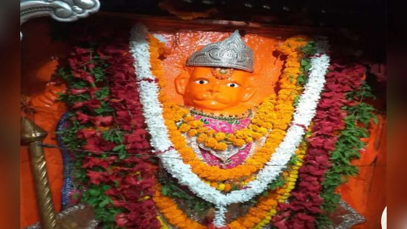 हनुमान मंदिर में आरती का समय बदला, जान लीजिए नई समय सारणी