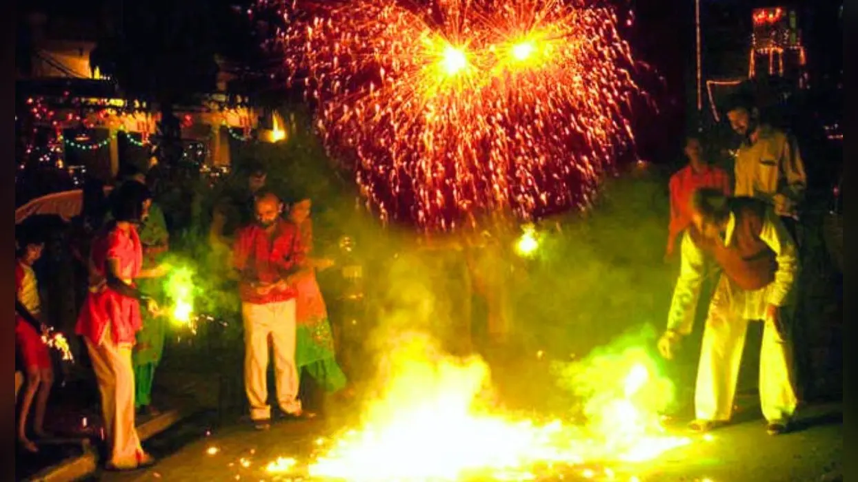 Diwali 2024: दिवाली और छठ पर बिहार में नहीं फोड़ सकेंगे पटाखा, इन चार शहरों में आतिशबाजी पर प्रतिबंध