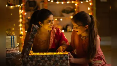 Diwali 2024: दिवाली के दिन इन रंगों के कपड़े पहनना आपके लिए शुभ, मिलेगा मां लक्ष्मी का आशीर्वाद