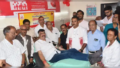 Bokaro News: रक्तदान कर जरूरतमंदों की बचाई जा सकती है जान : राजेश ठाकुर