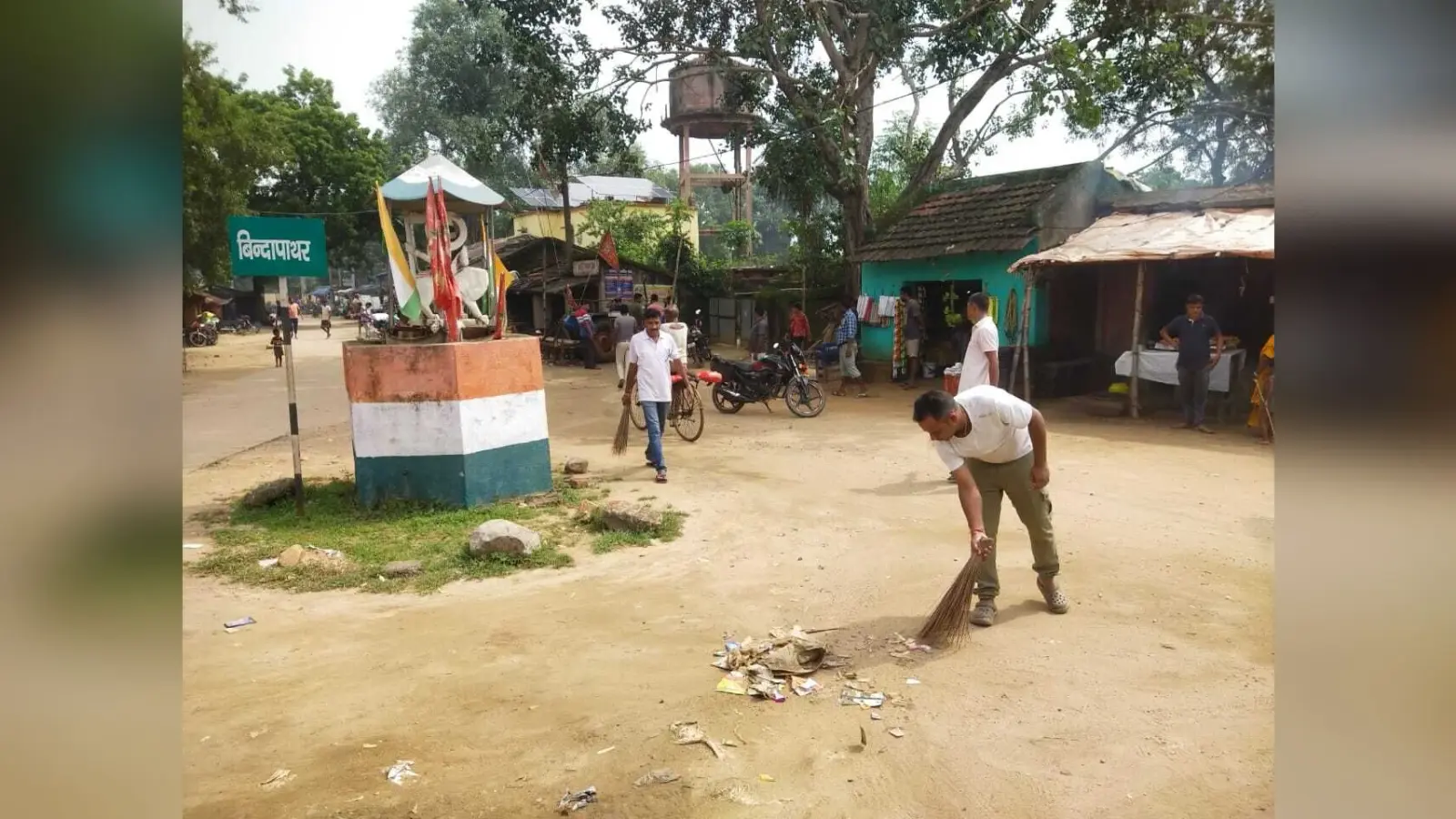 थाना प्रभारी ने चलाया सफाई अभियान