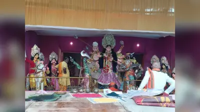 Madhubani News. लक्ष्मीपुर में खुला मां का पट, दर्शन को उमड़ी भीड़