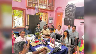 एनएएसी बैठक : कमेटी ने मधुपुर कॉलेज में छात्र-छात्राओं के लिए उपलब्ध सुविधाओं का पेश किया ब्योरा