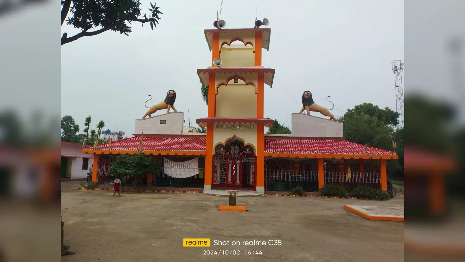 300 वर्षों से होती आ रही है गोड़धुआ दुर्गा मंदिर में पूजा-अर्चना, दूर-दूर तक फैली है मंदिर की ख्याति