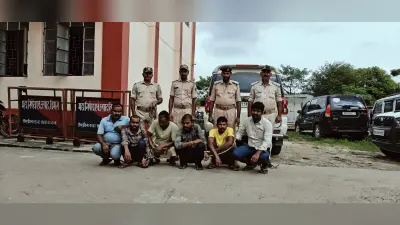 68 लीटर शराब के साथ 12 लोगों को किया गिरफ्तार