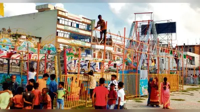 HAJIPUR NEWS : कल खुलेगा पट, देवी गीतों से गूंजने लगे पंडाल