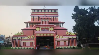 रुईधासा पूजा पंडाल हमेशा से रहा है श्रद्धालुओं के लिए आकर्षण का केंद्र