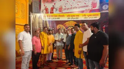 सांसद ने शहर व ग्रामीण क्षेत्र के कई पंडालों किया भ्रमण