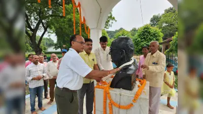 समतामूलक समाज के निर्माता थे लोकनायक जेपी : अरविंद