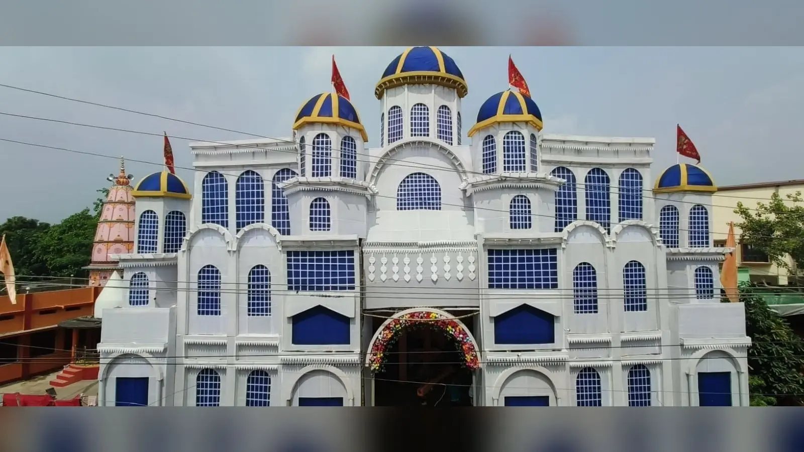 Samastipur News: देवी का पट खुलते ही दर्शन-पूजन के लिए उमड़े श्रद्धालु