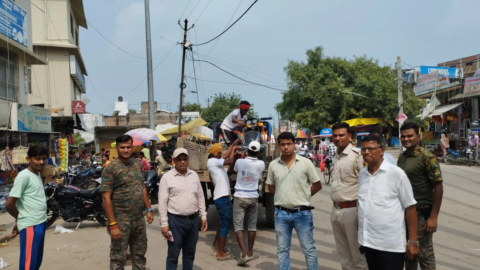 Samastipur News: रोसड़ा बाजार में चला अतिक्रमणमुक्ति अभियान