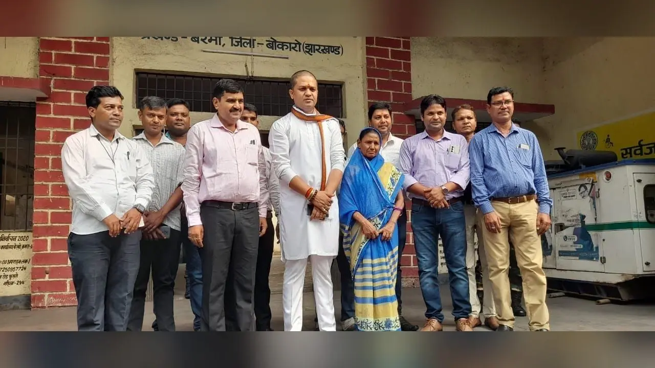 BOKARO NEWS : बेरमो प्रखंड कार्यालय में खुला पुस्तकालय