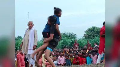 Samastipur News: अयोध्या के बाबा नागेंद्र दास ने कई पहलवानों को किया चित्त