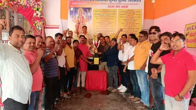 दुर्गा पूजा समितियों को बेहतर पूजा आयोजन के लिए किया गया सम्मानित
