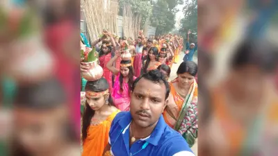 राम जानकी प्रतिमा की प्राण प्रतिष्ठा से पूर्व निकाली गयी कलश यात्रा