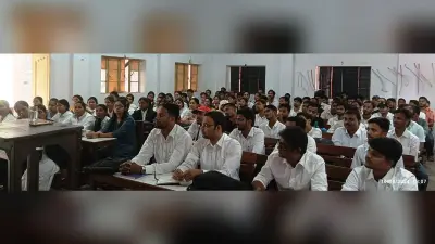 ज्ञान प्राप्त करने के लिए अनुशासित होना जरूरी : डॉ राजेश कुमार मिश्रा