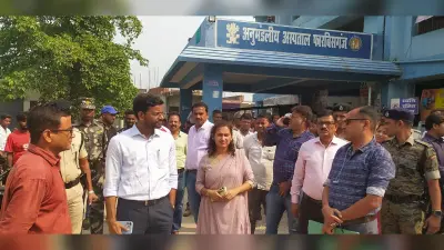 डीएम ने मरीजों से ली स्वास्थ्य सेवाओं की जानकारी