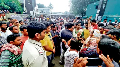 जिला अस्पताल में रोगी की मौत, इलाज में चूक के आरोप पर शव के साथ चक्काजाम