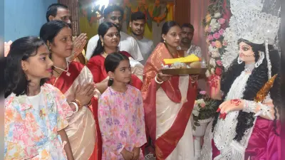 BOKARO NEWS: धूमधाम से मनायी गयी लक्खी पूजा, मंदिरों में उमड़े श्रद्धालु