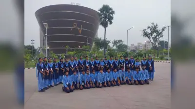 आइआइटियन कस्तूरबा गांधी की छात्राओं को बना रहे गणित में दक्ष