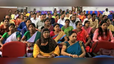 BOKARO NEWS: मतदान प्रतिशत बढ़ाने में बीएलओ की भूमिका अहम :डीइओ