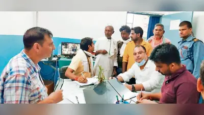 Chhapra News : मशरक व पानापुर में अबतक 14 मरे, 30 से अधिक बीमार