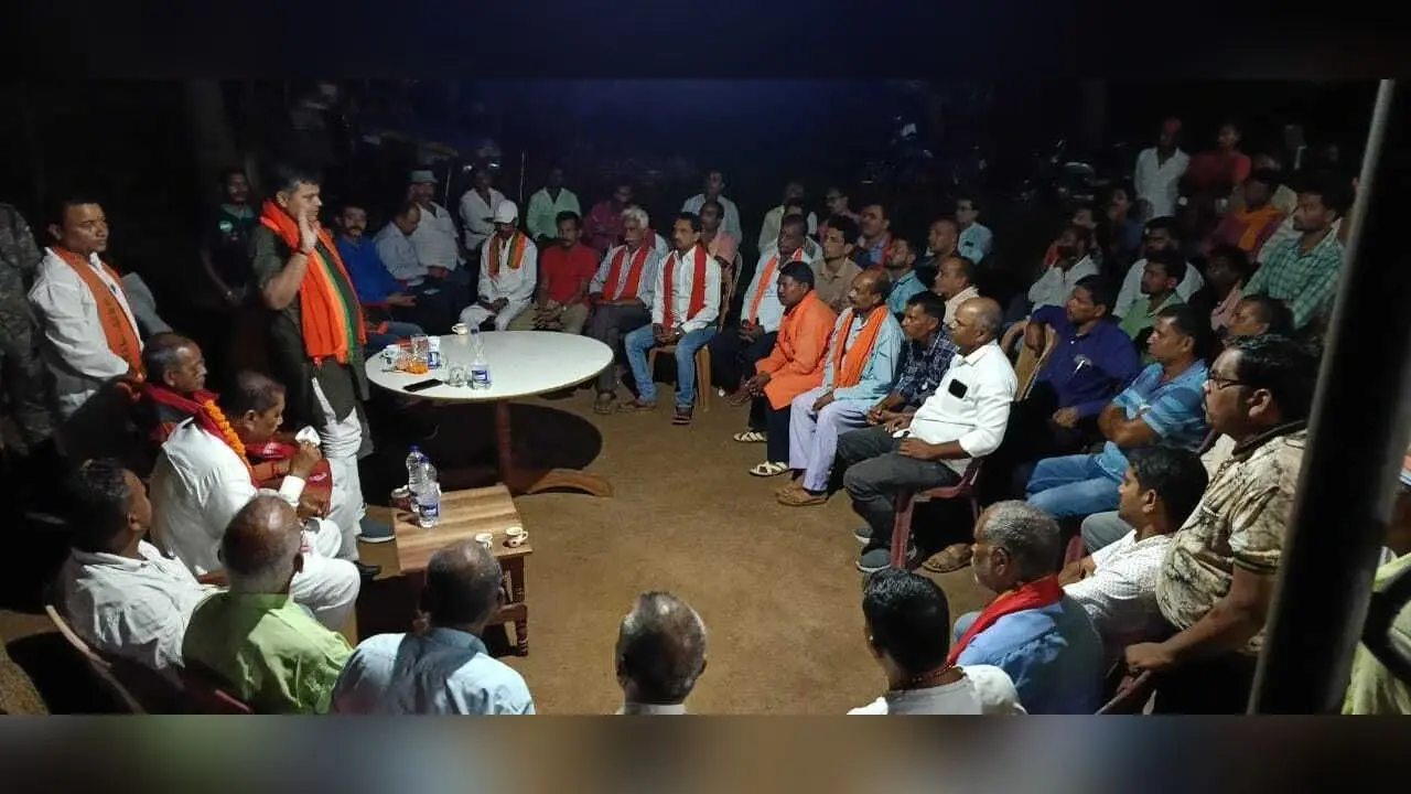 जरमुंडी विधानसभा में इस बार खिलाना है कमल, इसके लिए सभी हो जायें तैयार : केंद्रीय मंत्री
