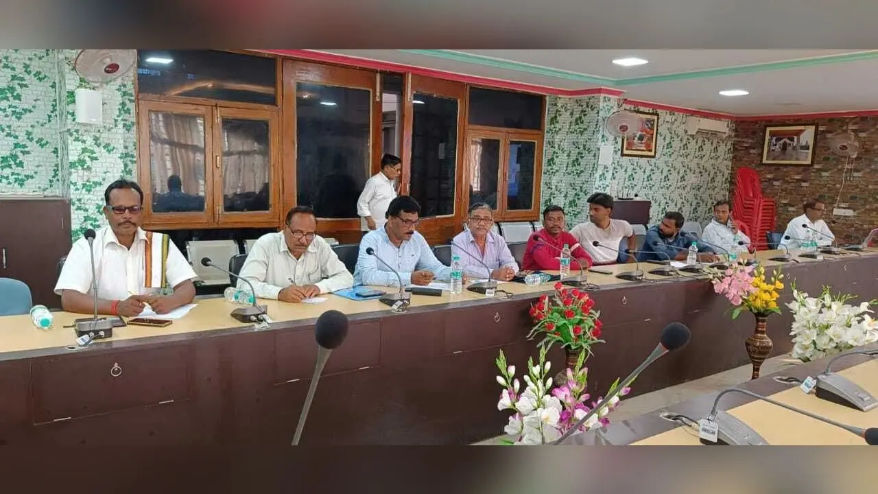 चुनाव में अनुमति के लिए ऑनलाइन करना होगा आवेदन, ऑफलाइन नहीं किये जायेंगे स्वीकार : डीसी