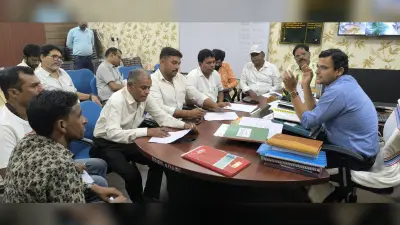 Girdih News:आदर्श आचार संहिता के अनुपालन पर जोर