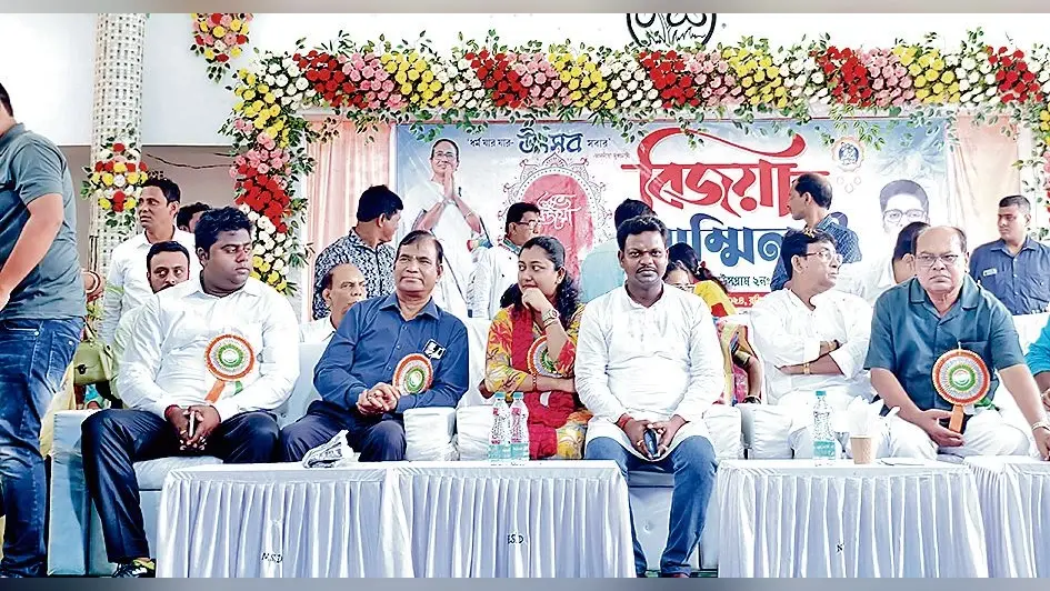 जूनियर चिकित्सकों व माओवादियों में ज्यादा फर्क नहीं : देवांशु भट्टाचार्य