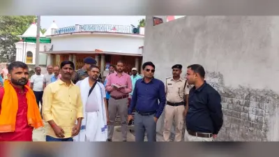 चंडिका स्थान में मंदिर के मंडप व गेट का निर्माण छठ पर्व तक पूर्ण करने का डीएम ने दिया निर्देश