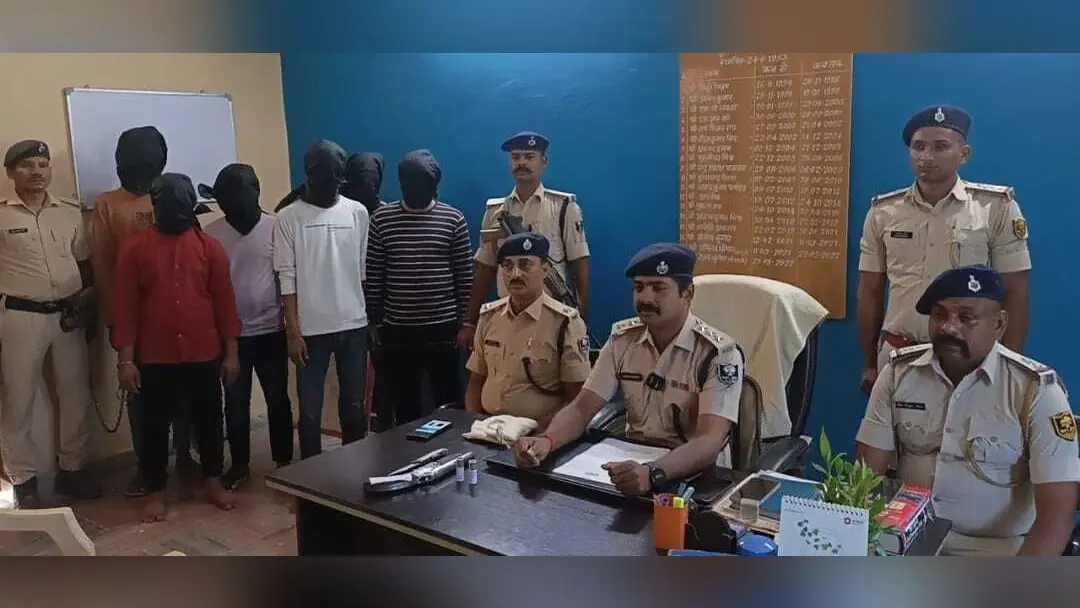 अपराध की बड़ी साजिश विफल, आधा दर्जन अपराधी गिरफ्तार