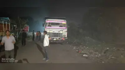 Dhanbad News:कोयला लदा हाइवा पकड़ कर पुलिस को सौंपा, जांच के बाद पुलिस ने छोड़ा
